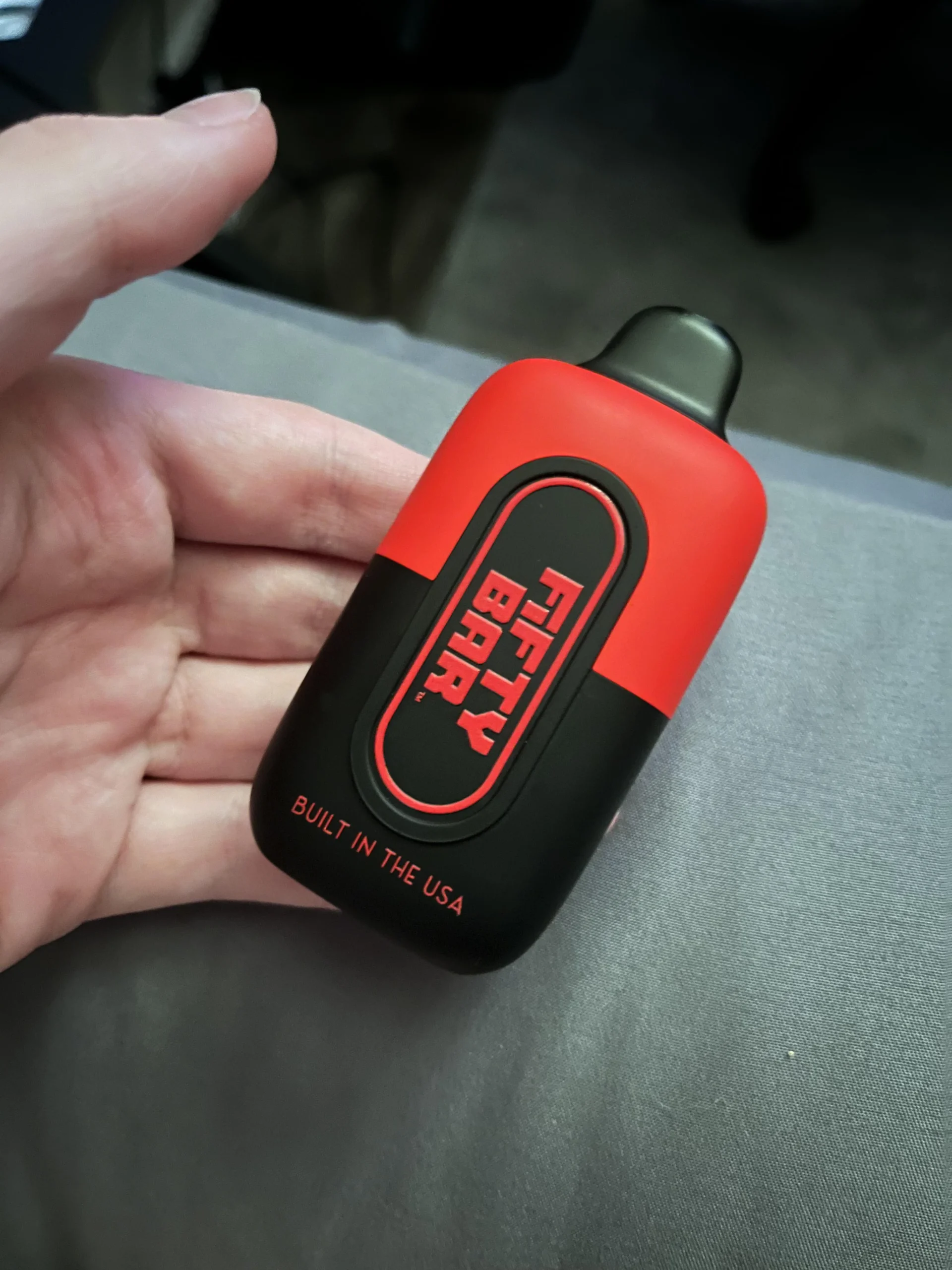 Fifty Bar blinking light, how to fix disposable vape, charging Fifty Bar